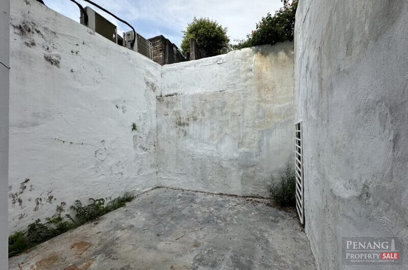Double Storey Unit @ Toh Aka, Near Beach, Victoria Street, Georgetown