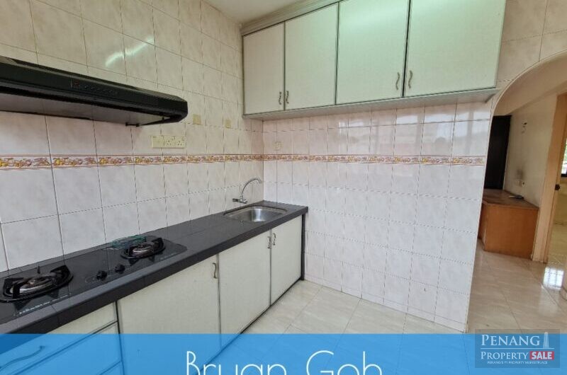Taman Selatan Apartment Near Jelutong Market,  Lam Wah Ee Hospital, Penang Bridge