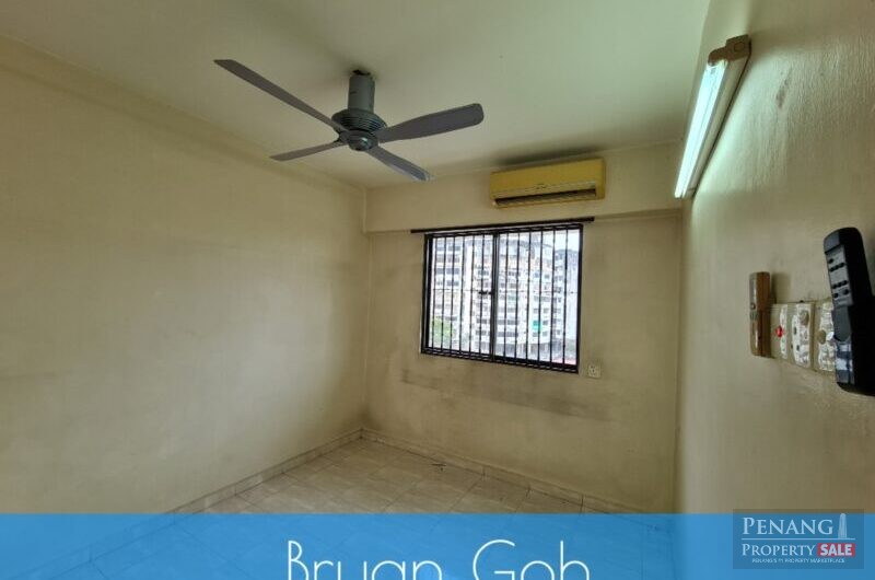 Taman Selatan Apartment Near Jelutong Market,  Lam Wah Ee Hospital, Penang Bridge