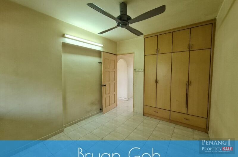 Taman Selatan Apartment Near Jelutong Market,  Lam Wah Ee Hospital, Penang Bridge