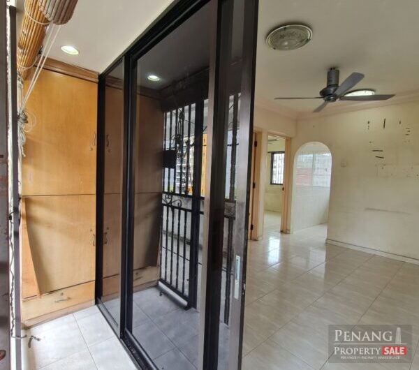 Taman Selatan Apartment Near Jelutong Market,  Lam Wah Ee Hospital, Penang Bridge
