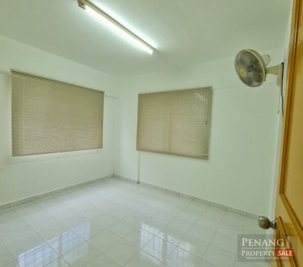 Taman Pekaka Apartment Near USM, Queensbay, Pekaka Square, Sungai Dua Night Market