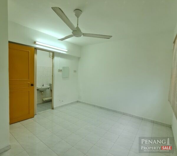 Taman Pekaka Apartment Near USM, Queensbay, Pekaka Square, Sungai Dua Night Market