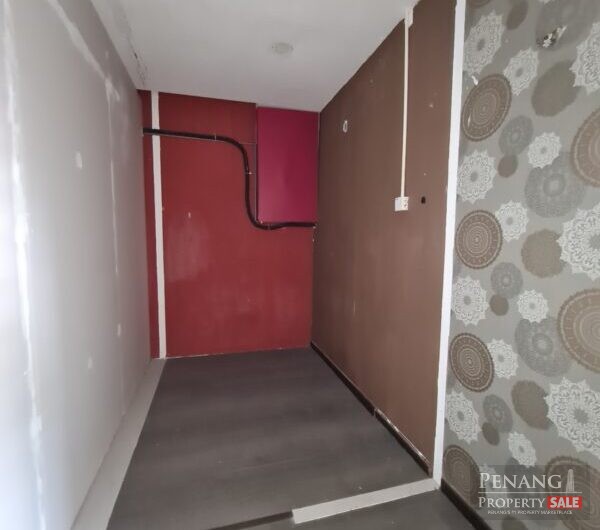 Jelutong Main Road Shop Office Near Market, Lam Wah Ee For Rent