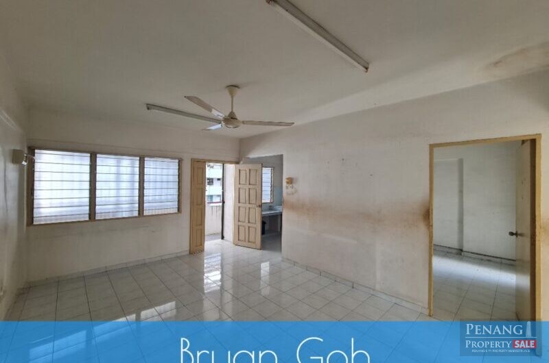 Eastern Court Apartment Near Jelutong Expressway, Lam Wah Ee Hospital, Han Chiang College