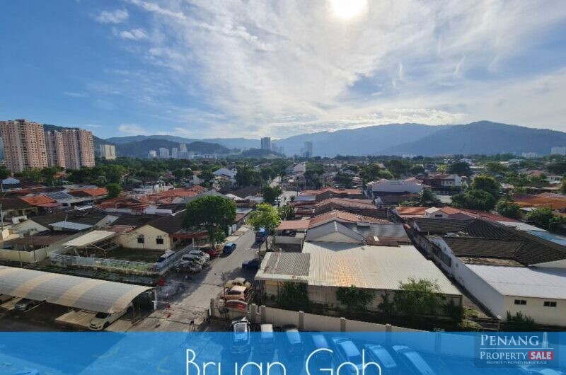 Eastern Court Apartment Near Jelutong Expressway, Lam Wah Ee Hospital, Han Chiang College