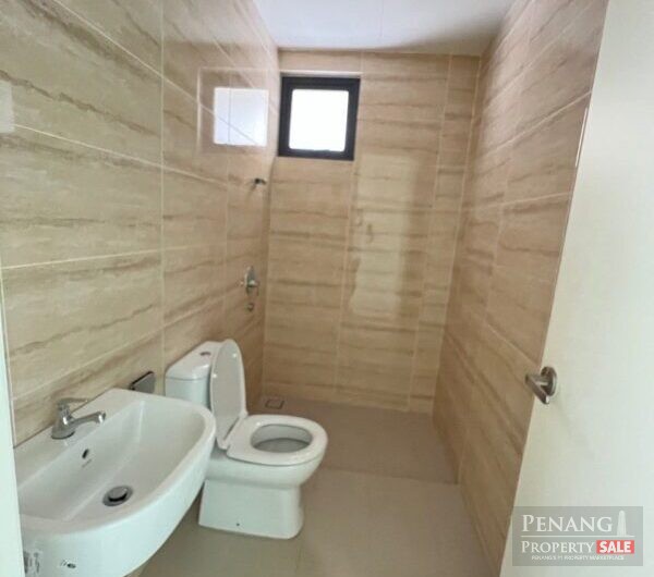 Iconic skies Relau 1493sf High Floor Original unit Low density