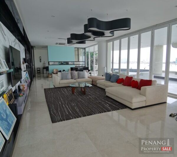 8 Gurney Seaview Luxury Private unit tastefully renovated furnish
