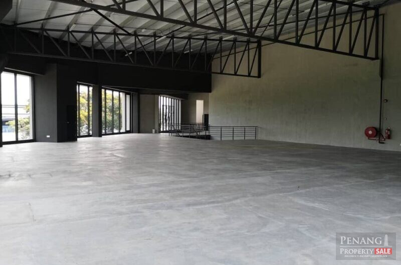 (BIGGER SIZE & FACING MAINROAD) Warehouse Office at Seberang Jaya For RENT
