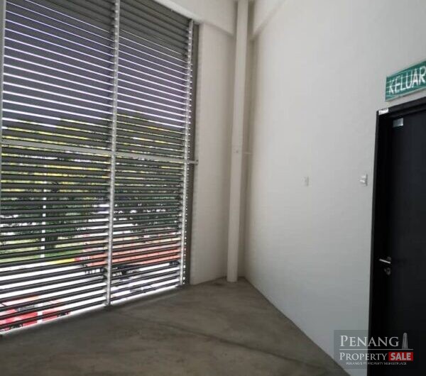 (BIGGER SIZE & FACING MAINROAD) Warehouse Office at Seberang Jaya For RENT