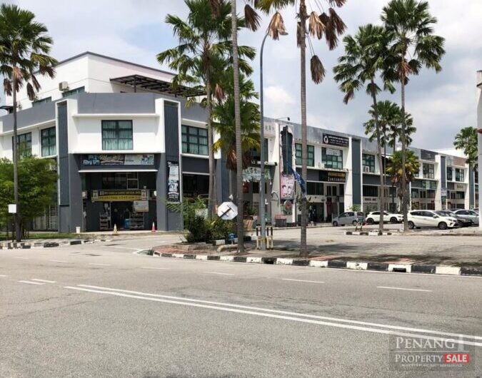 (DESERVE PRICE & EXTRA LAND) 2.5stry Shoplot at Medan Seri Impian, Alma for SALES