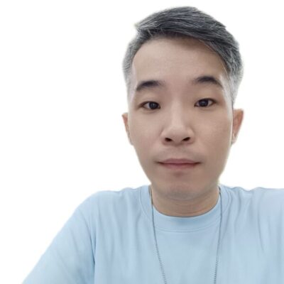 Desmond Lee