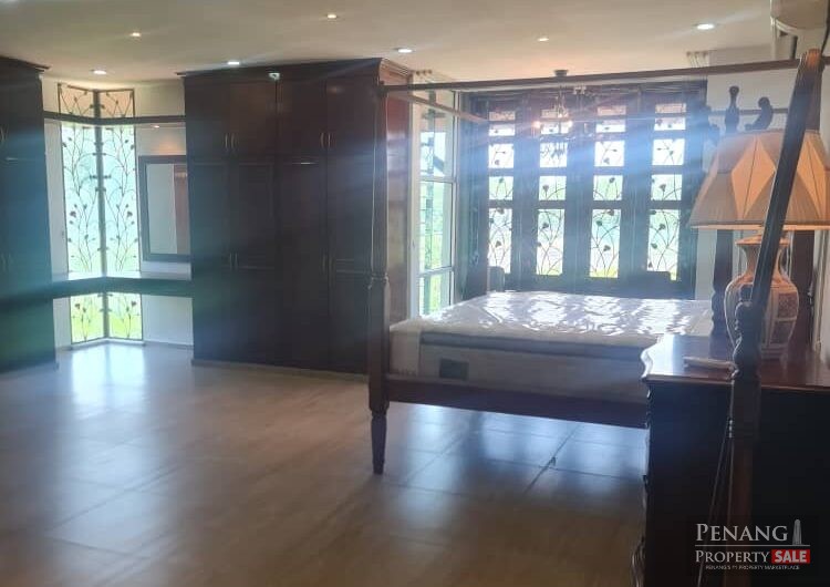 For Rent – 3 STOREY GOLF RESORT BUNGALOW