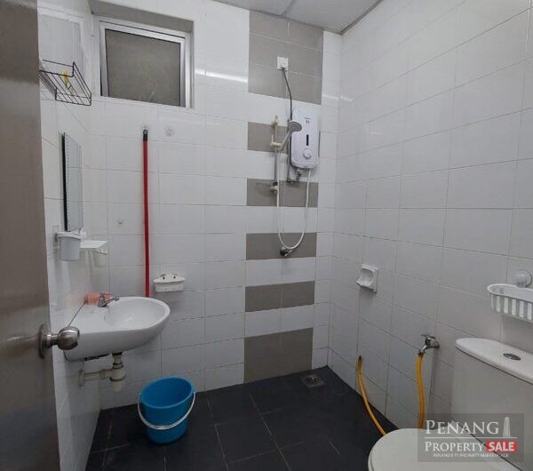 Boulevard Condominium Farlim Furnishe & Renovated 1200sf 2 Car Park