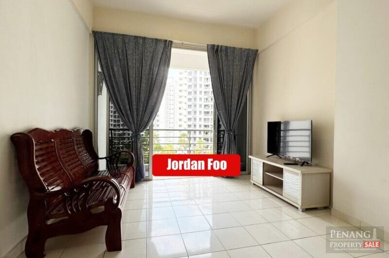 Putra Place Poolview Nice units near QueensbayMall Bayan Lepas