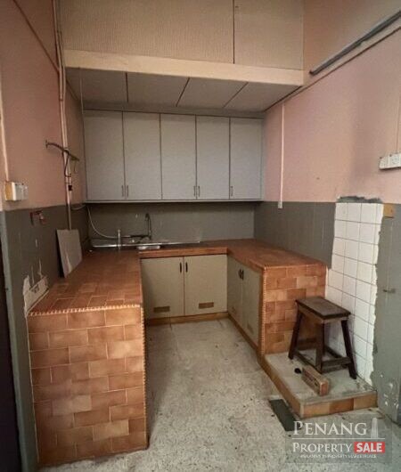 2 Sty Terrace Jln Delima Greenlane【Can Park 6 cars】2400sf Main Road