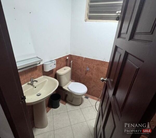 Lebuh Midlands 2 Sty Terrace 2300sf Renovated Pulau Tikus Rare Unit