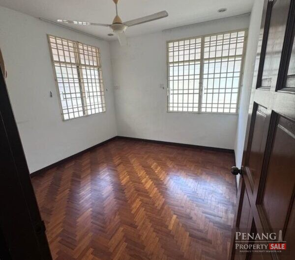 Lebuh Midlands 2 Sty Terrace 2300sf Renovated Pulau Tikus Rare Unit