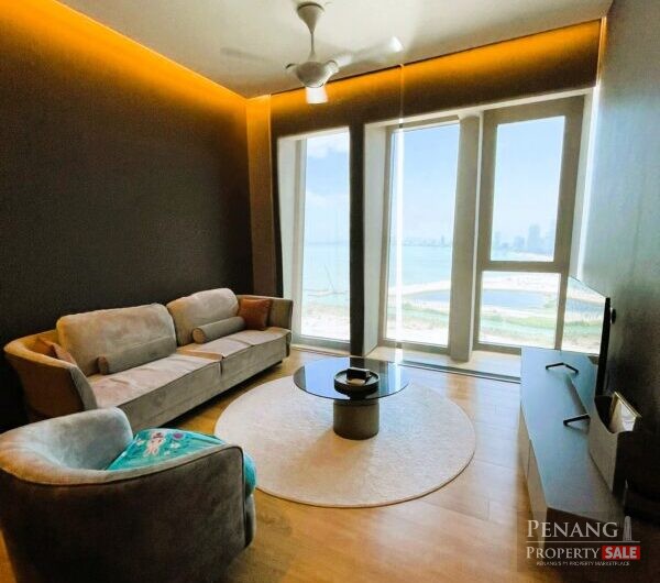 City of Dreams, Waterfront Condo with Unobstructed Seaview.