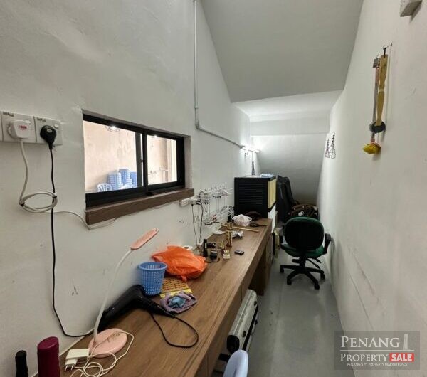 Facing jalan Ong Yi How shop lot for rent