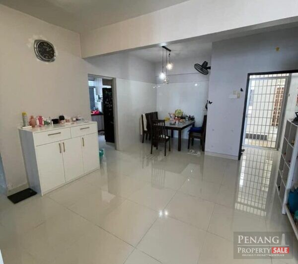 Putra Place Condominium, Bayan Lepas, Queensbay
