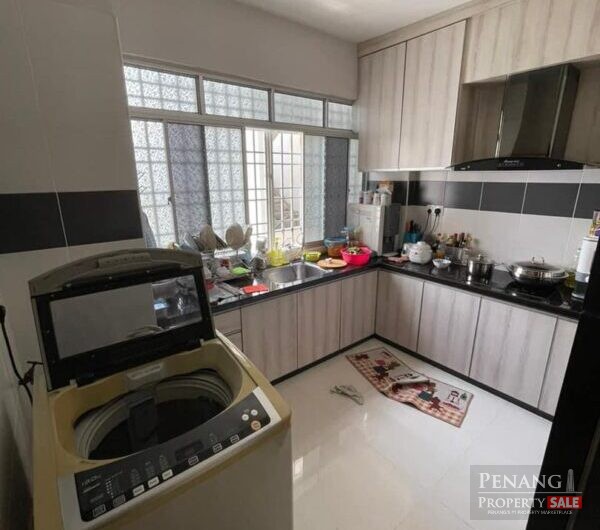 Putra Place Condominium, Bayan Lepas, Queensbay