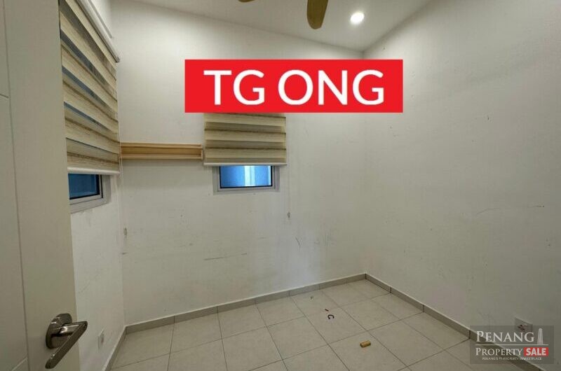 Imperial Grande 2CP move in condition near Quaywest Queensbay