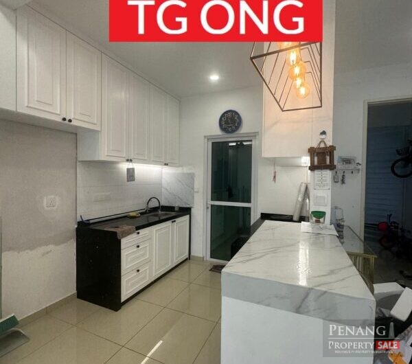 Imperial Grande 2CP move in condition near Quaywest Queensbay