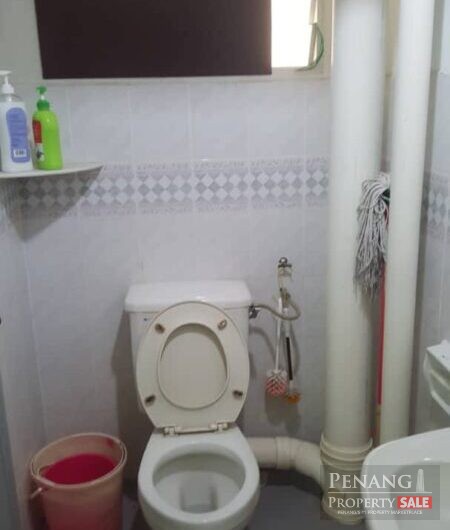 Corner Unit @ Taman Kristal, Tanjung Tokong 700sqft Middle Floor near Gurney Plaza