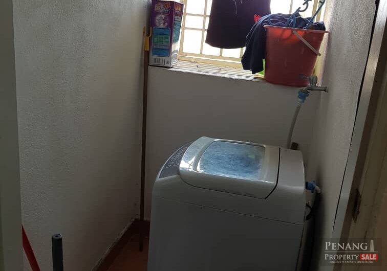 Taman Kristal Apartment Corner Unit