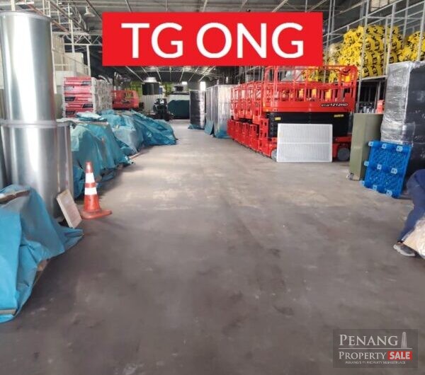 Warehouse for rent at Batu Maung area!!!