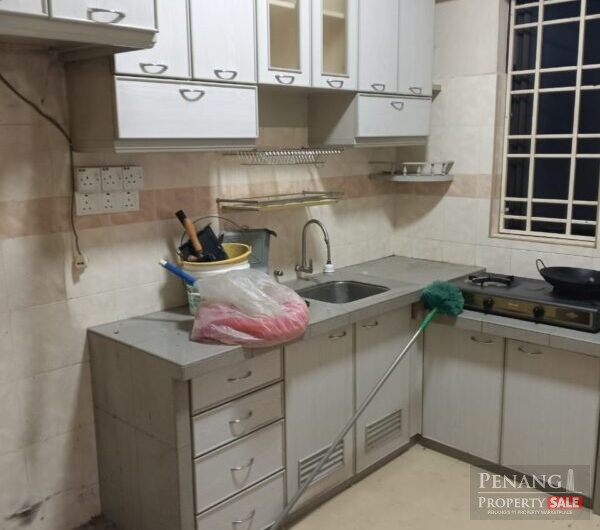 Lone Pine Apartment (Farlim)