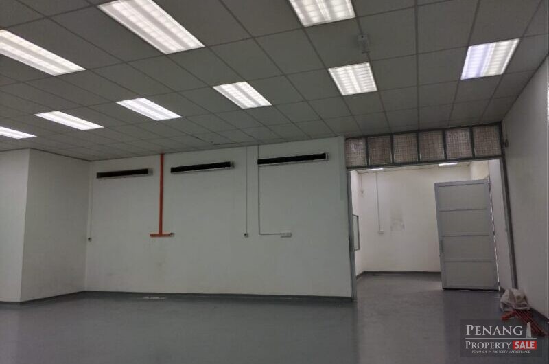 (DESERVE CORNER UNIT) at Kawasan Perindustri Ringan Juru 2stry Semi-D Factory, Juru