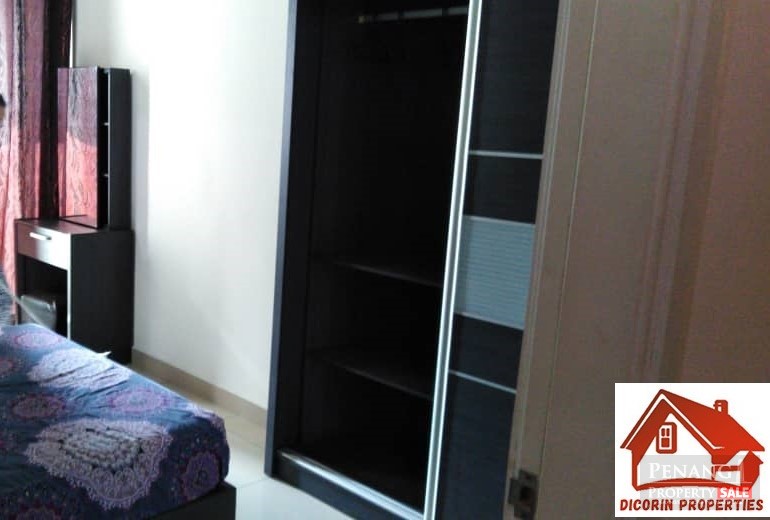 Huge Condo, near Queenbay Mall, Factories, Penang Bridge, Airport