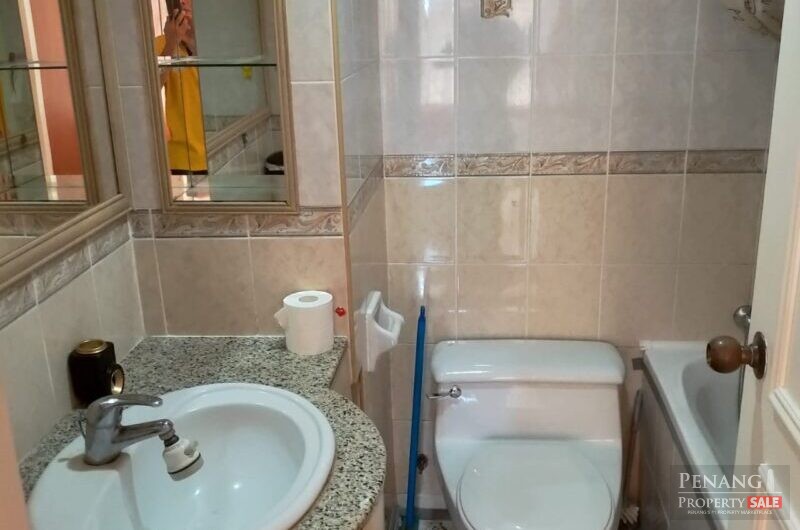 Gold Coast Resort, near to Queensbay, Fully Furnished
