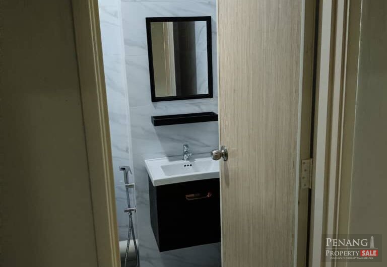 I-Regency Condo Next to USM, 1200SF 3 rooms and 2 carparks
