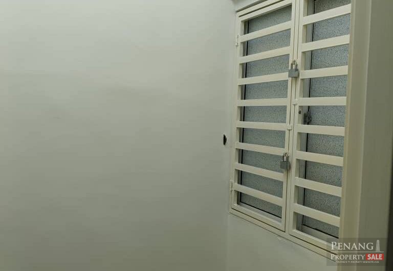 I-Regency Condo Next to USM, 1200SF 3 rooms and 2 carparks