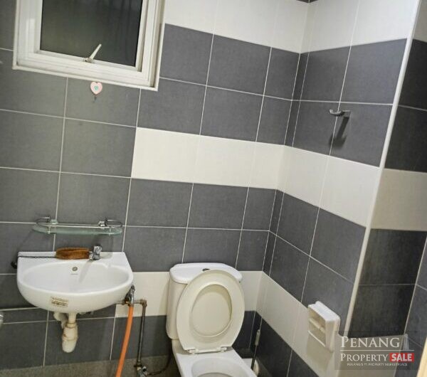 I-Regency Condo Next to USM, 1200SF 3 rooms and 2 carparks