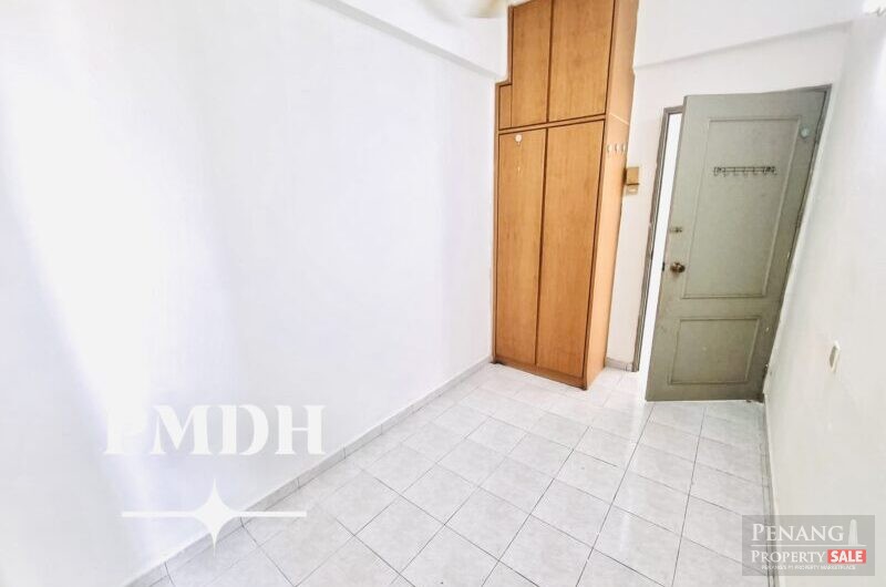 BJ Court Bayan Lepas Penang Nice Unit Good Buy