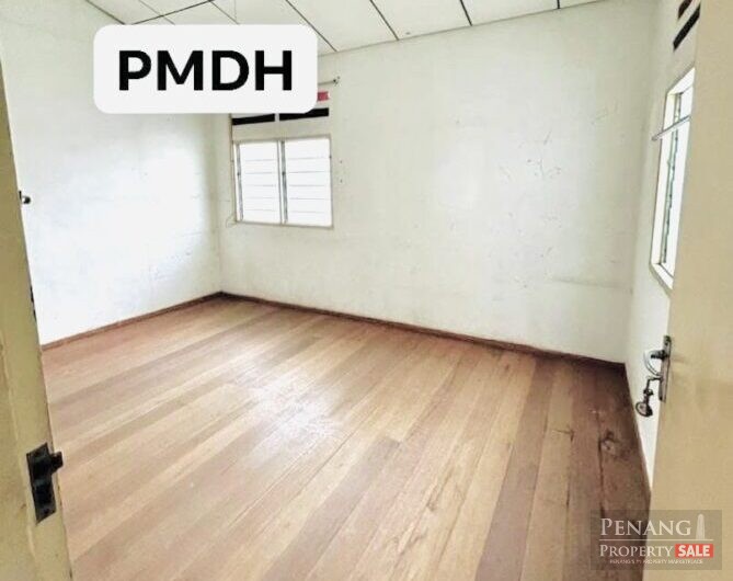 SALE 2 Storey Terrace House Jelutong Penang Good Location BEST BUY
