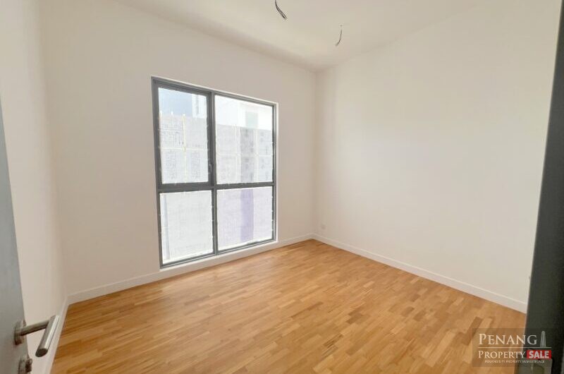 [KEY WITH ME] Triuni Residence Corner Unit 1302sqft 3 CAR PARK Gelugor