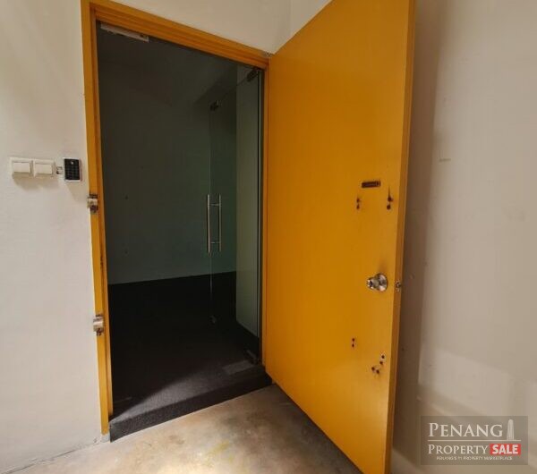 Jelutong Shop Office Near Straits Garden, H2O, Maritime Karpal Singh Drive