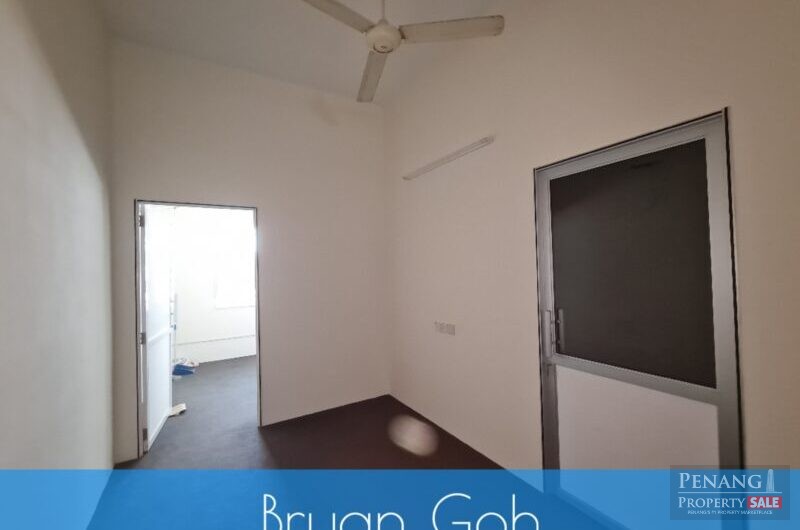 Jelutong Shop Office Near Straits Garden, H2O, Maritime Karpal Singh Drive