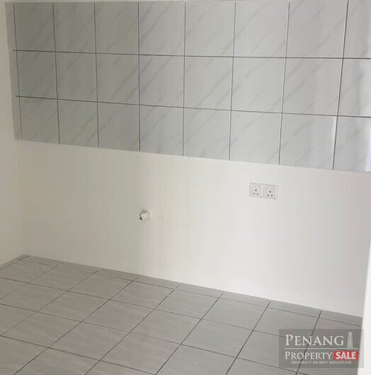 The Zen @ Gelugor Bayan indah 850SF Original Town View Unit 1 Car Park