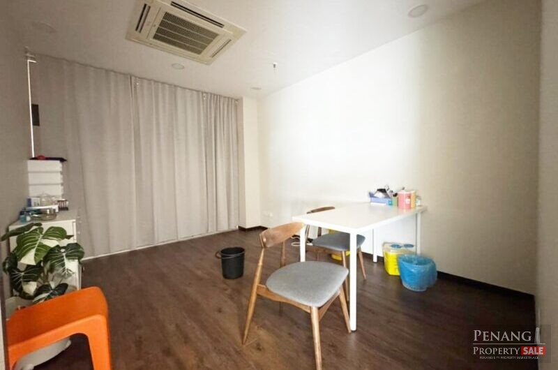 Elit avenue Bayan Baru Office Lot 1300sf First Floor face main road Renovated
