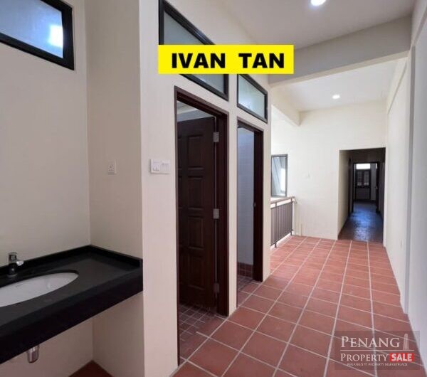 【2 unit Adjoining】2 sty Shop Seang Tek Road Georgetown Face Main Road