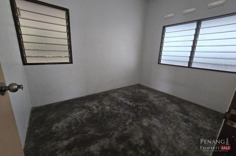 【Worth Buy !!】 2 Sty Bungalow House【 Sungai Ara 】4000sf Big Compound