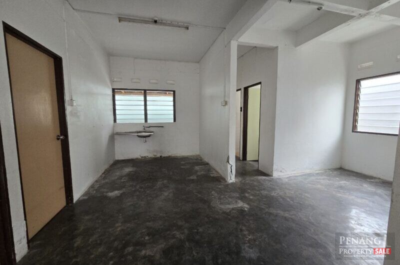 【Worth Buy !!】 2 Sty Bungalow House【 Sungai Ara 】4000sf Big Compound