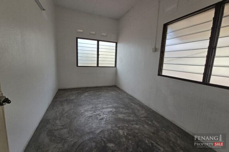 【Worth Buy !!】 2 Sty Bungalow House【 Sungai Ara 】4000sf Big Compound