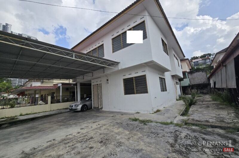 【Worth Buy !!】 2 Sty Bungalow House【 Sungai Ara 】4000sf Big Compound